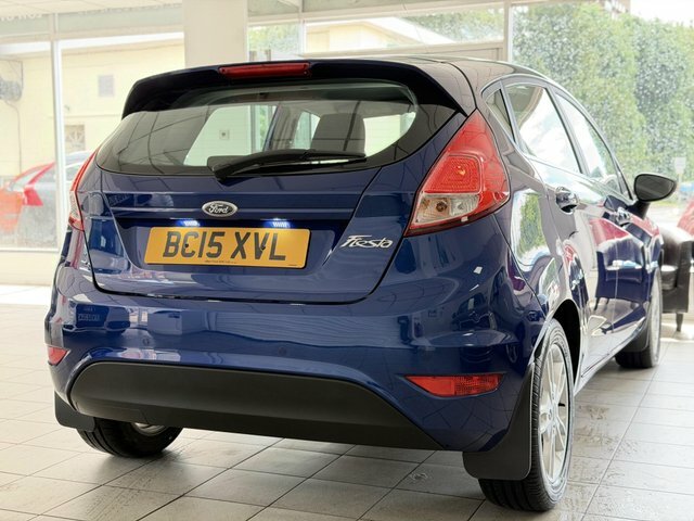 Ford Fiesta Zetec Hatchback Blue #4