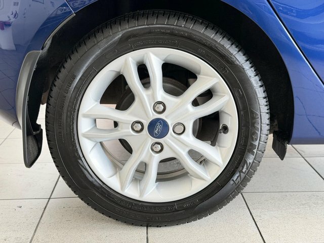 Ford Fiesta Zetec Hatchback Blue #5