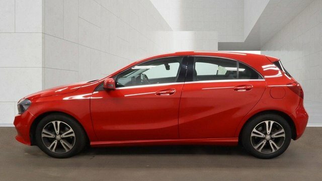 Mercedes-Benz A Class A 200 D Amg Line Blue #8