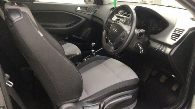 Hyundai I20 Se Euro 6 Grey #2