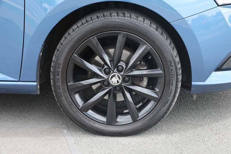 Skoda Fabia 1.0 Tsi Colour Edition - 2021 21 Blue #5