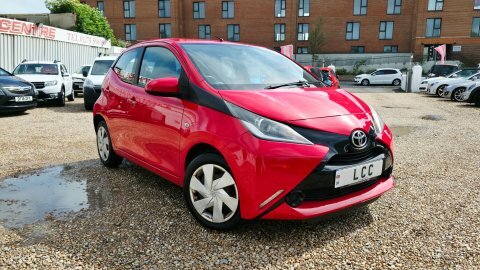 Toyota Aygo 1.0 Vvt-i X-play 