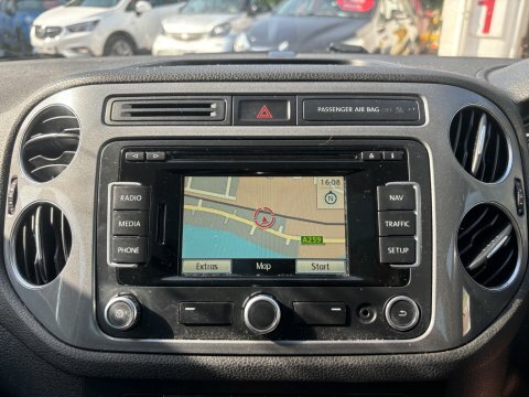Volkswagen Tiguan 2.0 Tdi Bluemotion #6