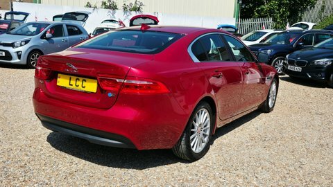 Jaguar XE R-sport White #10