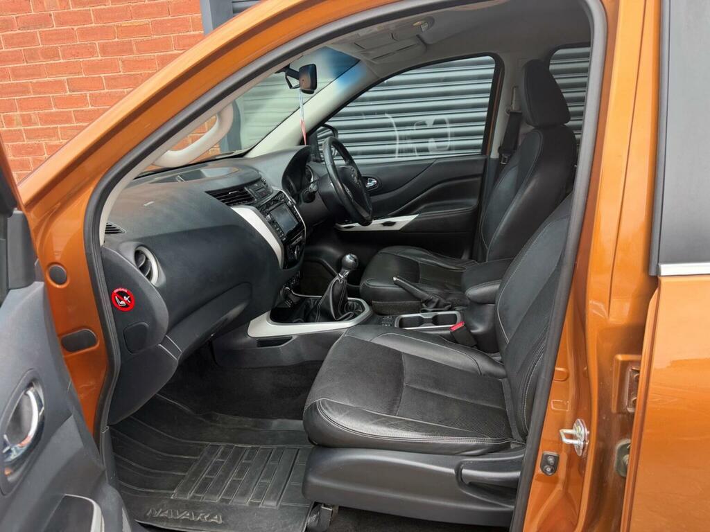 Nissan Navara 2.3 Dci Tekna 4Wd Euro 6 Ss Yellow #3