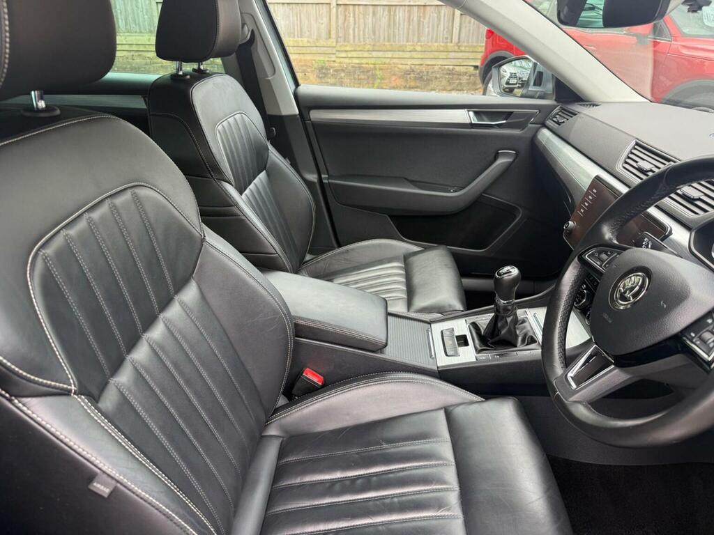 Skoda Superb 1.5 Tsi Act Se Technology Euro 6 Ss Grey #4