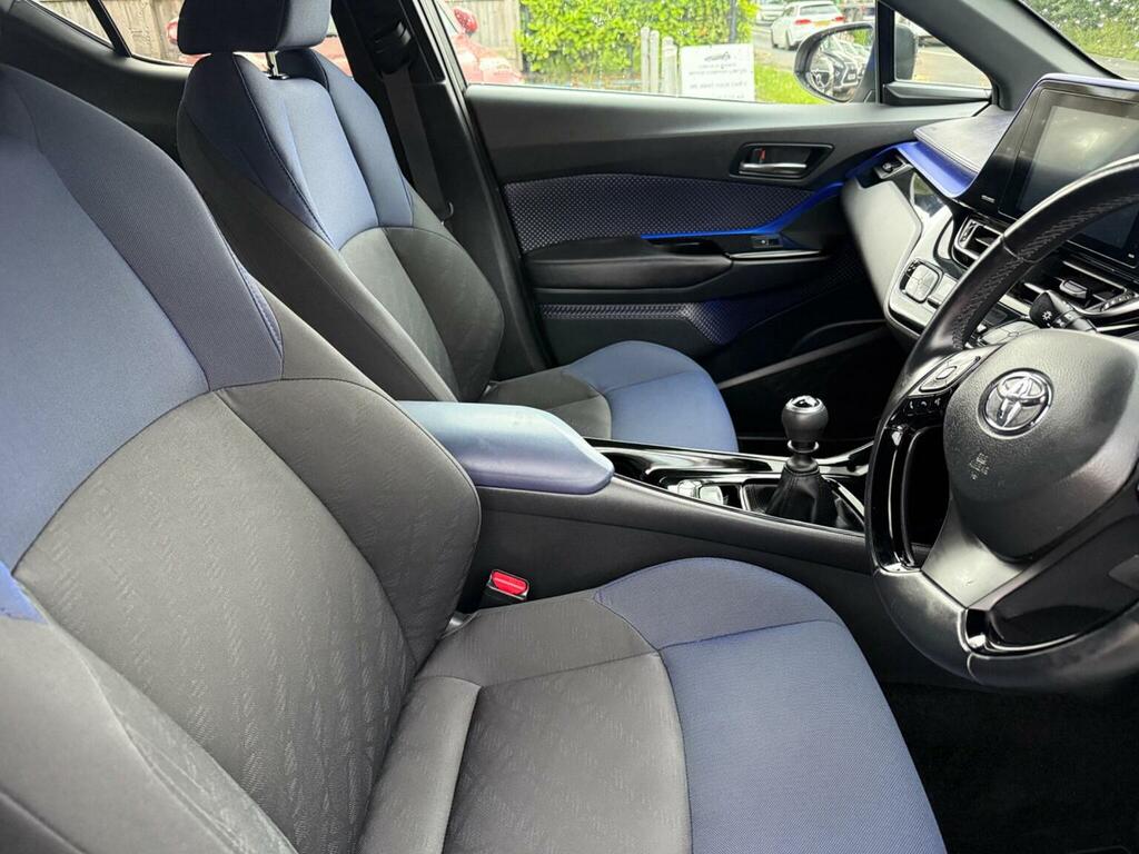 Toyota C-Hr Excel Silver #10