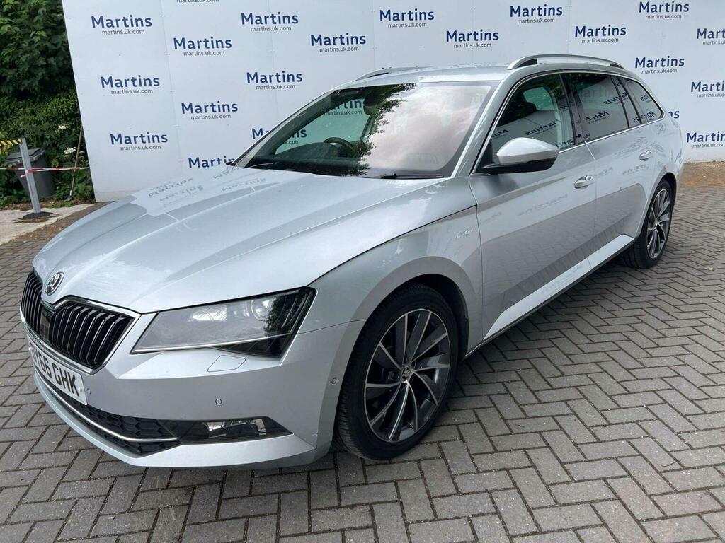 Skoda Superb 2.0 Tdi Laurin Klement Dsg 6Spd 4Wd Euro 6 Silver