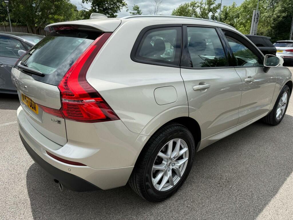 Volvo XC60 2.0 D4 Momentum Awd Euro 6 Ss Gold #5