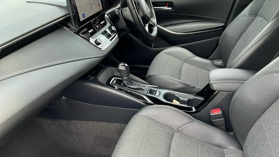 Toyota Corolla Design 1.8 Ts SG23VBU Black #5