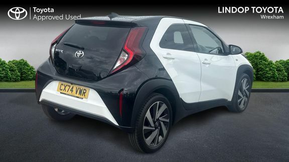 Toyota Aygo X Edge CX74VWR White #2