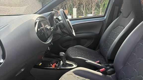 Toyota Aygo X Exclusive Auto CX25KCF #5
