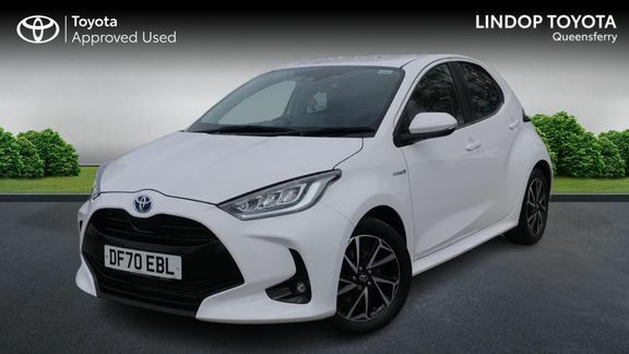 Toyota Yaris Yaris Design 1.5 Hybrid DF70EBL White #3