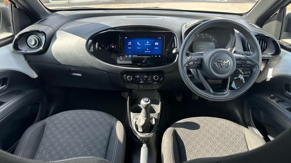 Toyota Aygo X Edge DF74LNC White #6