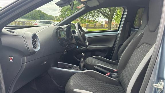 Toyota Aygo X Edge CY24EJZ #5