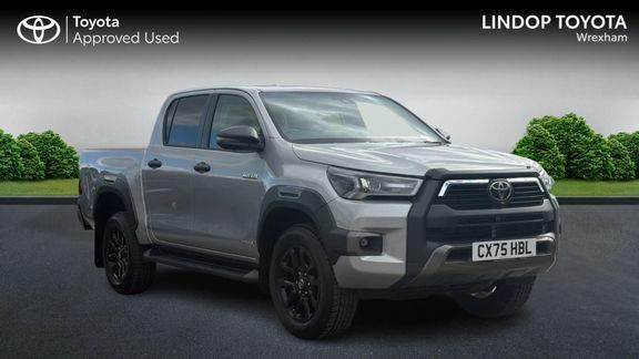 Toyota HILUX Invincible X Dc 2.8 Hybrid 48V Silver