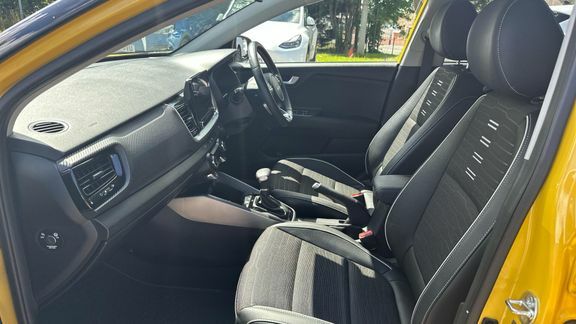Kia Stonic 1.0 T-gdi Mhev Gt-line S Dct Euro 6 Ss DF23NHH Yellow #5