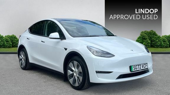 Tesla Model Y Dual Motor Long Range 4Wde White