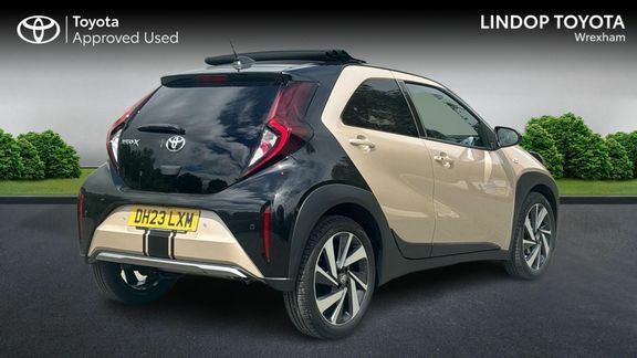 Toyota Aygo X Exclusive Canvas Roof DH23LXM Beige #2