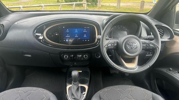 Toyota Aygo X Exclusive Canvas Roof DH23LXM Beige #6