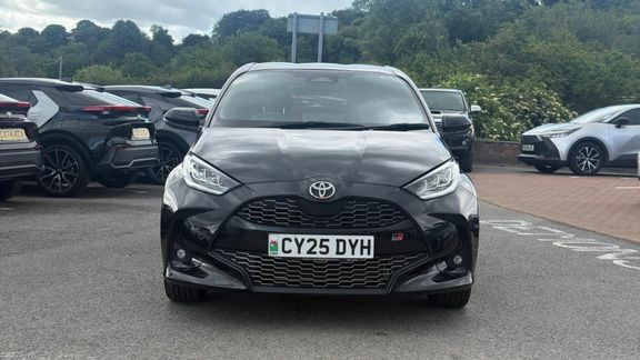 Toyota Yaris Excel Green #21