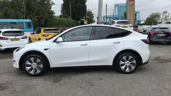 Tesla Model Y Suv Dual Motor Long Range 4Wde 202473 White #24