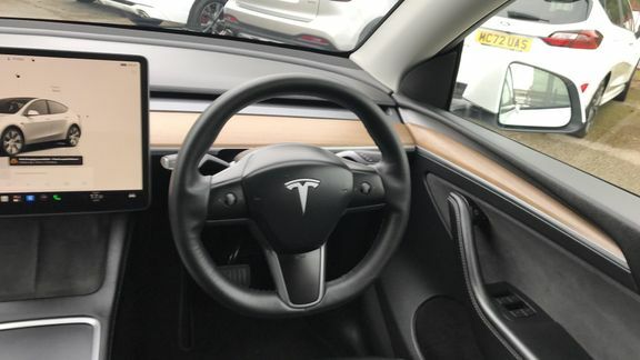 Tesla Model Y Suv Dual Motor Long Range 4Wde 202473 White #10