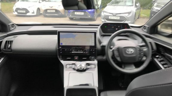 Toyota bZ4X Premiere Edition Awd 11Kw Obc Silver #6