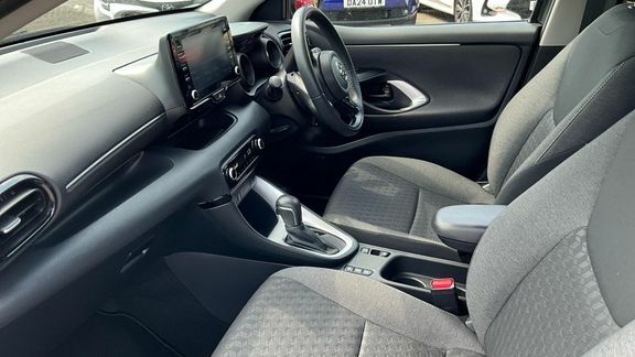Toyota Yaris Design DF23JXX Grey #5