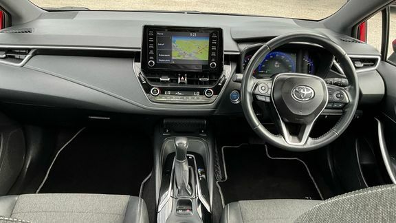 Toyota Corolla Design 1.8 Hybrid Hb Pan Trk DC21CME Red #6