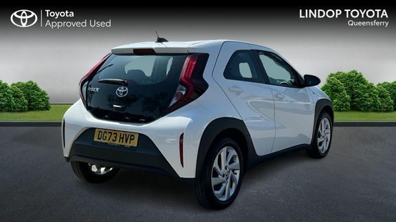 Toyota Aygo X Pure Automatic DG73HVP White #2