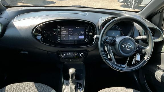 Toyota Aygo X Edge Automatic DA72KWF Green #6