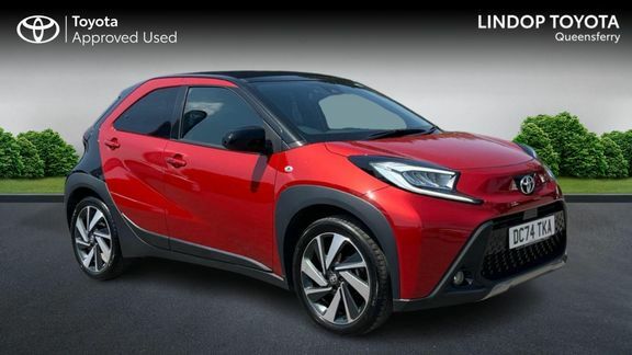 Toyota Aygo X Exclusive Canvas Roof DC74TKA Red