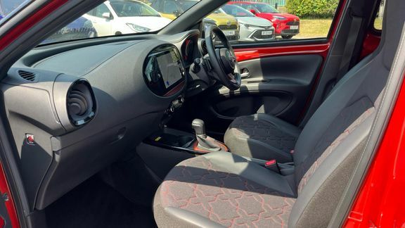 Toyota Aygo X Exclusive Canvas Roof DC74TKA Red #5