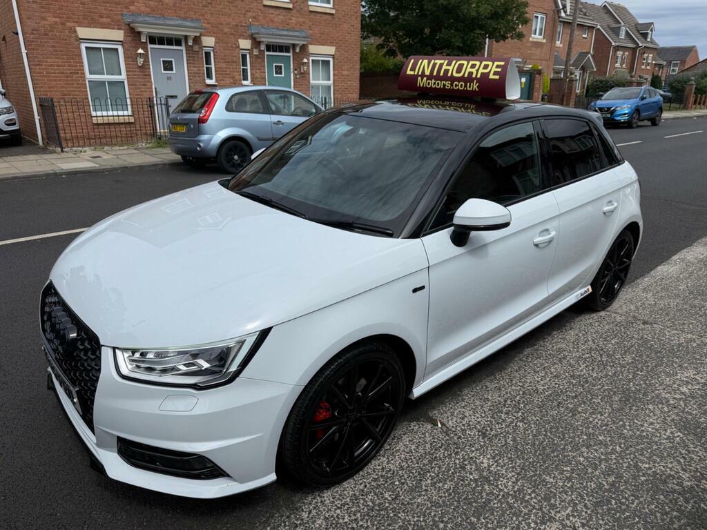 Audi A1 1.6 Tdi Black Edition Sportback S Tronic Euro 6 S White #5
