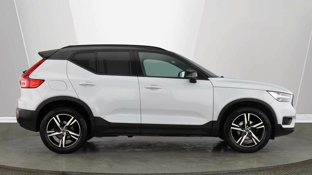 Volvo XC40 R-design, T3 YP71NCC Silver #4