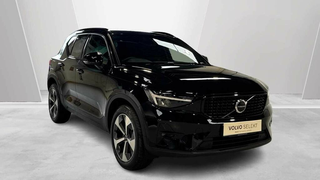 Volvo XC40 Plus, B4 Mild Hybrid, Google - Pilot Assis Black