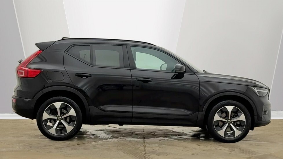 Volvo XC40 Plus, B4 Mild Hybrid, Tinted Windows - Spa RF25DXU Black #3