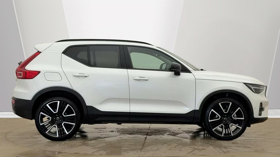 Volvo XC40 Ultra, B4 Mild Hybrid, Spare Wheel - 21 A OV75BWH White #4