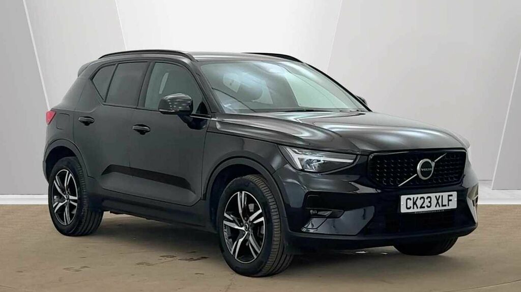 Volvo XC40 Plus, B3 Mild Hybrid, Dark CK23XLF Black #2