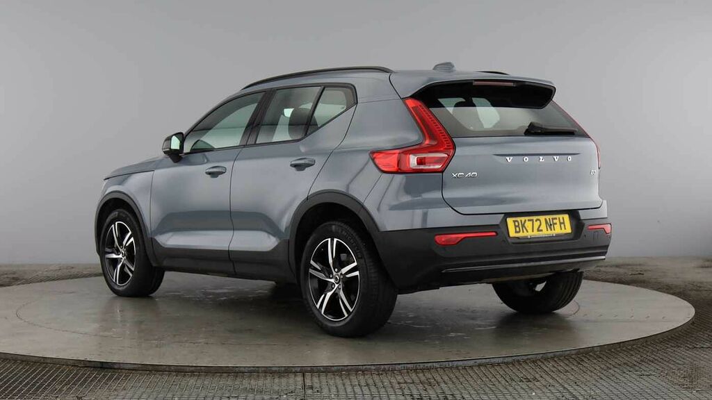 Volvo XC40 Plus, B3 Mild Hybrid, Dark BK72NFH Grey #3