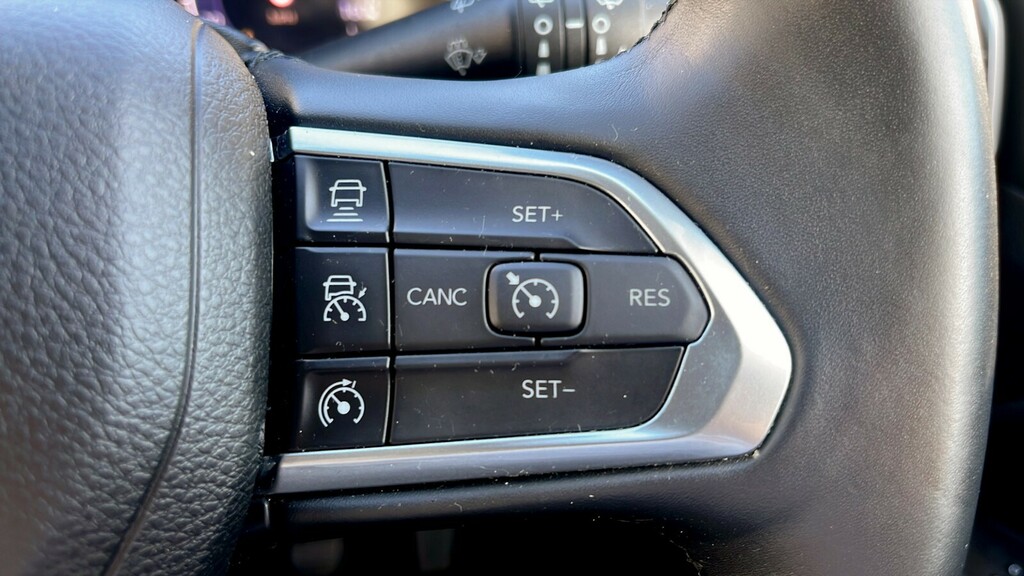 Jeep Compass 1.5 T4 E-torque Hybrid Limited Dct Grey #35