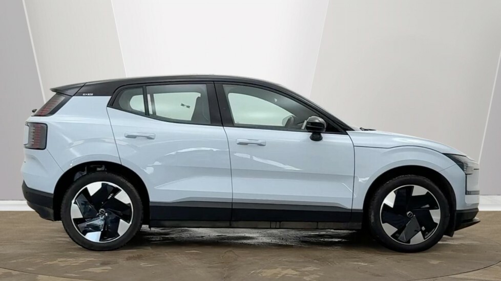 Volvo EX30 Plus, Twin Motor Performance Park Assist - Harman Blue #4