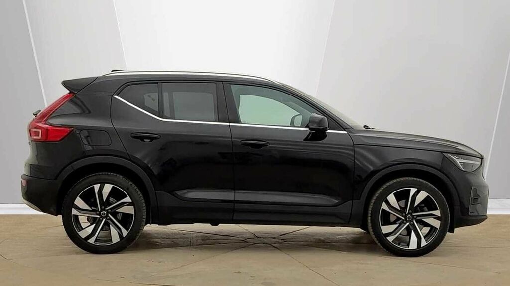Volvo XC40 Ultra, B3 Mild Hybrid, Bright Black #3