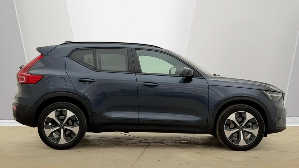 Volvo XC40 Plus, B4 Mild Hybrid Tinted Windows - Roof Rails Blue #4