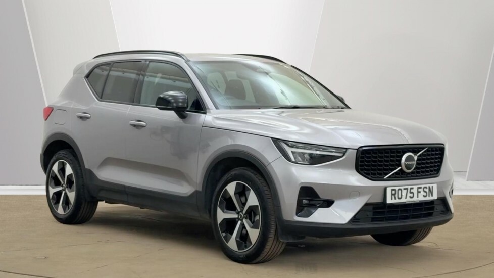 Volvo XC40 Plus, B3 Mild Hybrid, Dark Silver #2