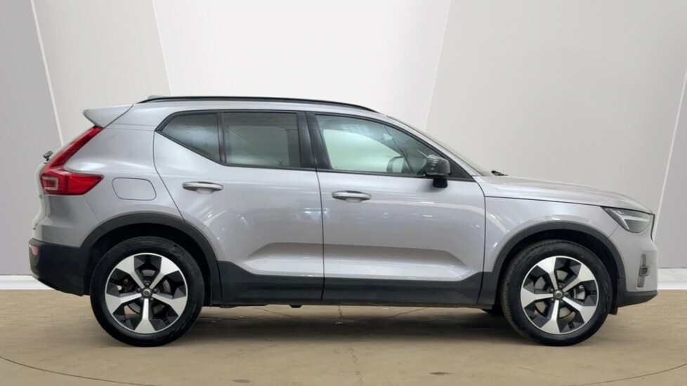 Volvo XC40 Plus, B3 Mild Hybrid, Dark Silver #3