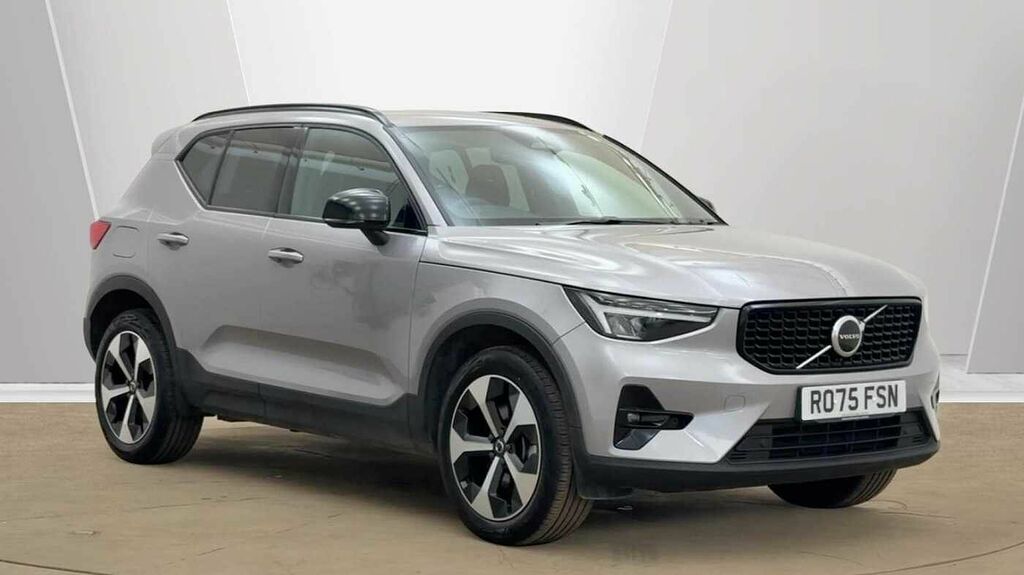 Volvo XC40 Plus, B3 Mild Hybrid, Dark Silver