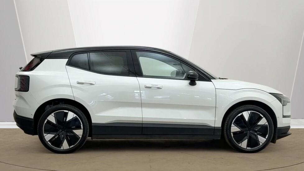 Volvo EX30 Ultra, Twin Motor Performance 360 Cam - Park Assi White #4