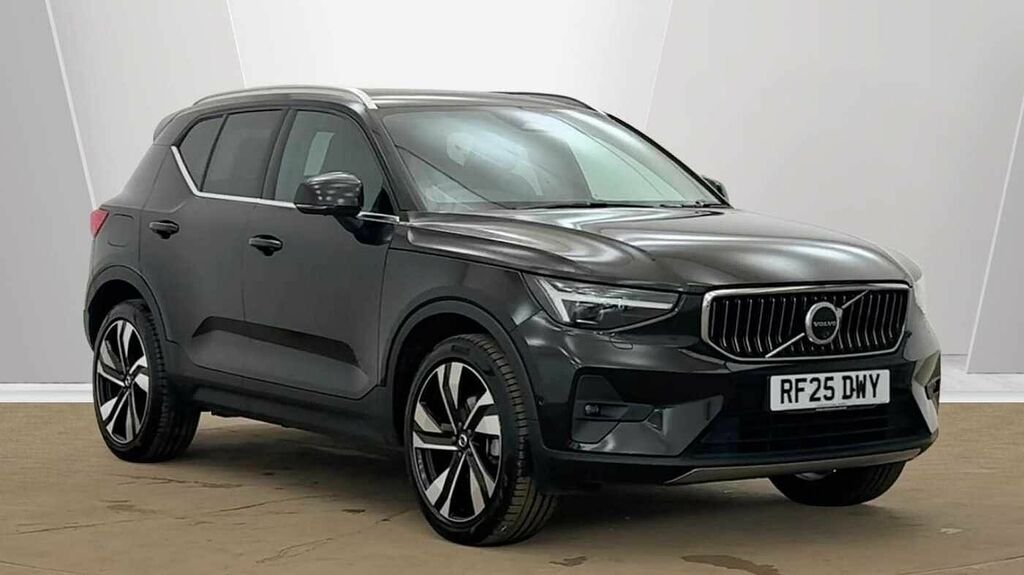 Volvo XC40 Ultra, B3 Mild Hybrid, Leather Seats-360 C Black #2